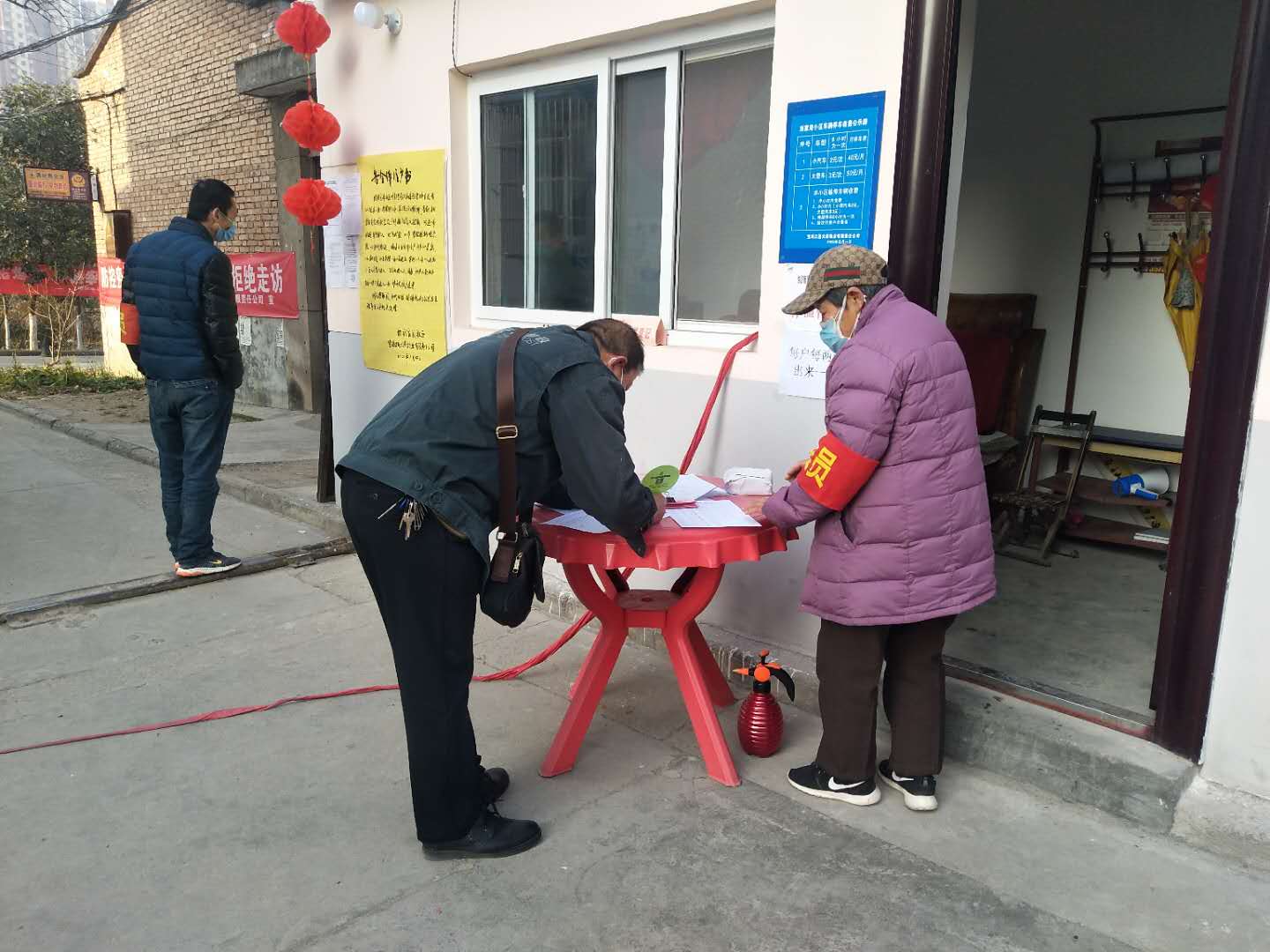 米兰官方网站-fate被点名批评!电影「亚瑟王」日本宣传册谈及亚瑟王娘化(图1) 米兰·(milan)中国官网